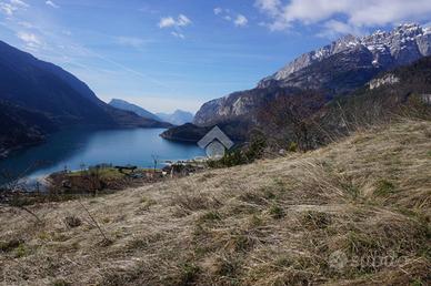 TER. RESIDENZIALE A MOLVENO