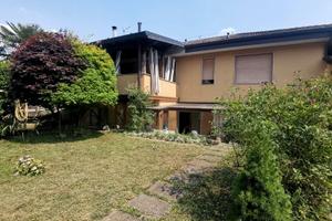 Ampio trilocale di 125 mq con giardino esclusivo