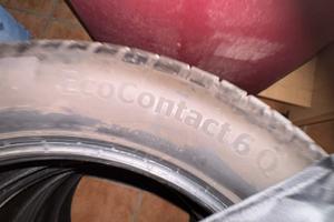 gomme estive 215/55/18 r h
