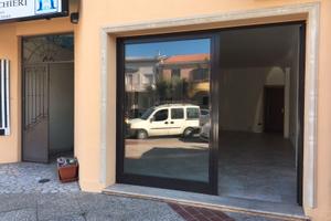 Locale commerciale Via Mons. Virgilio