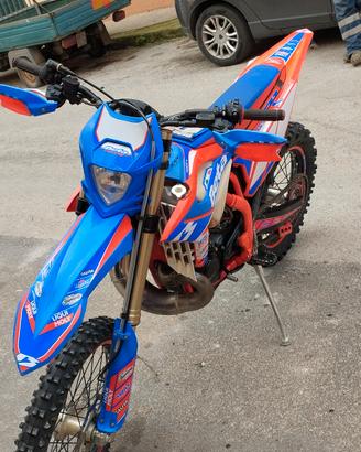 enduro beta 300 due tempi anno 2024