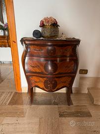 cassettiera antica 