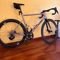 Bici T Ted Aracnide