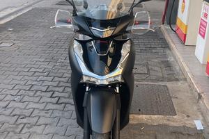 Honda SH 125 perfette condizioni in garanzia