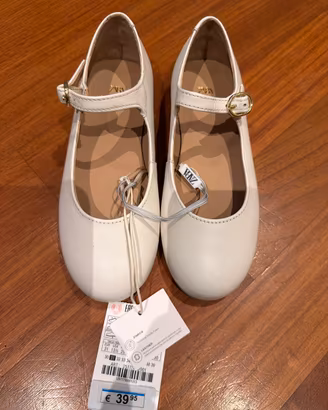 Scarpe nuove Zara n 31 cartellinate