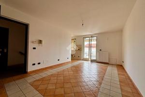 3 LOCALI A CASTAGNOLE PIEMONTE