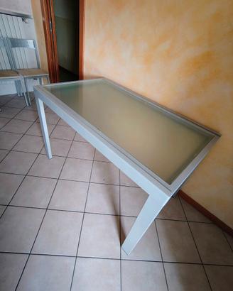 Tavolo cucina allungabile + sedie