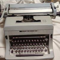 Macchina da scrivere vintage 2