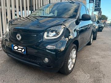 SMART FORFOUR AUTOMATICA NAVIGATORE, BLUETOOTH...