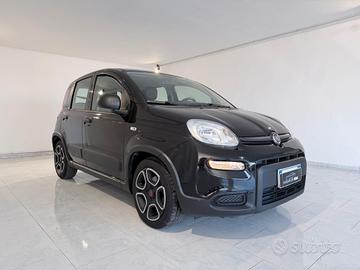 Fiat Panda 1.0 HYBRID 2022 NEOPATENTATI