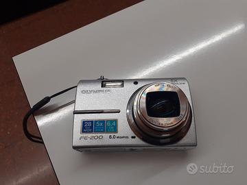 olympus fe 200 con accessori