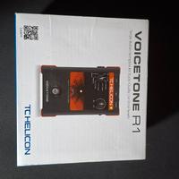Pedale voce TC Helicon VoiceTone R1