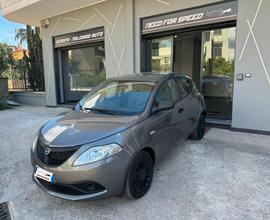 Lancia Ypsilon 1.0 FireFly 5 porte S&S Hybrid Ecoc