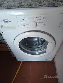 lavatrice Whirlpool 