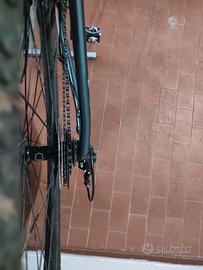 Bici gravel bergamont grandurance 4