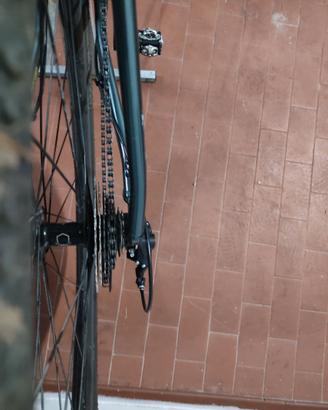 Bici gravel bergamont grandurance 4