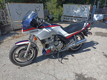 Yamaha Xj 750