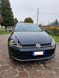 Volkswagen Golf VII 2.0 TDI Highline 150 CV