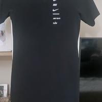 vestito  Nike 