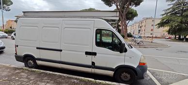 FURGONE CON TENTA AUTOMATICA