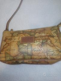 borsa a mano o tracolla Alviero Martini 
