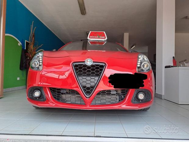 Alfa Romeo Giulietta 1750 Turbo TCT Quadrifoglio V