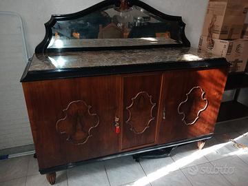 mobile in noce e marmo antico per salone 