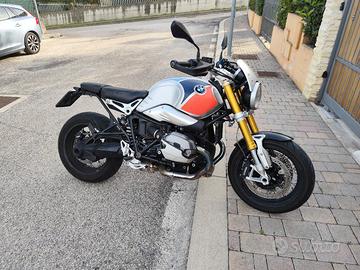 r-nine t