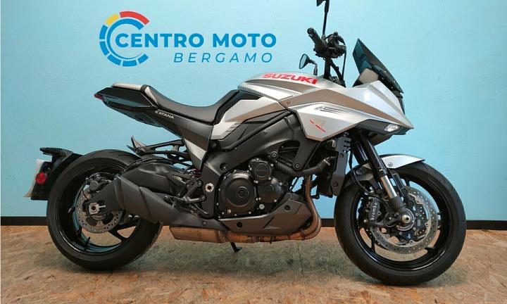 Suzuki GSX S 1000 Katana - la naked bike PERFETTA