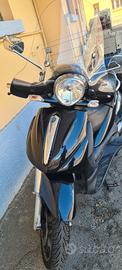 piaggio beverly 500