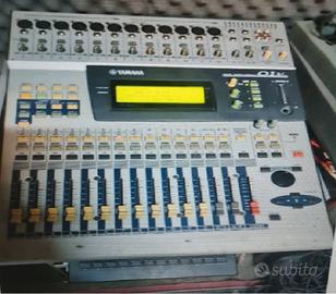Mixer digitale Yamaha 01 - in buono stato