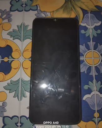 Oppo A18 del 2023 versione italiana 4/128