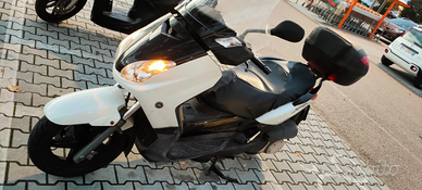 Scooter Yamaha Xmax 250