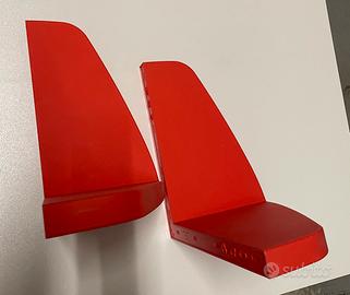 2 mensole il plastica cm. 33 x 33 x 20.