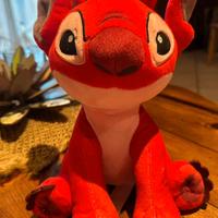 Peluche di stich rosso con voce incorporata