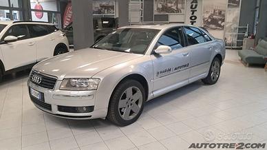 Audi A8 3.0 V6 TDI Quattro Tiptronic -