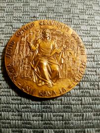 Medaglia in bronzo.