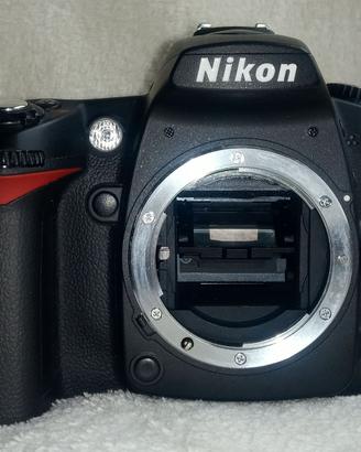 Nikon D90 - Corpo macchina