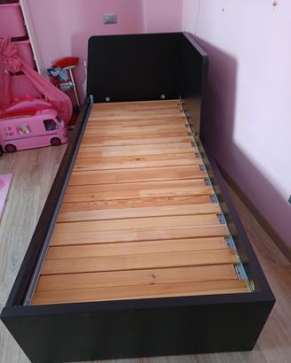 letto singolo, trasformabile in  matrimoniale 