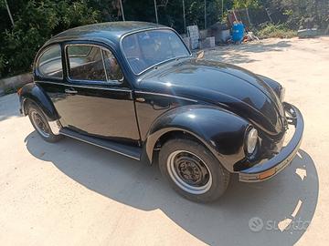 Volkswagen Maggiolino 1976 leggi