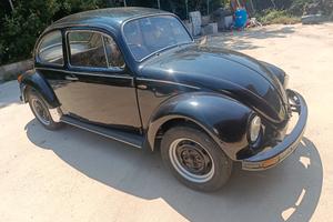 Volkswagen Maggiolino 1976 leggi