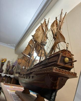 Galeone vintage spagnolo