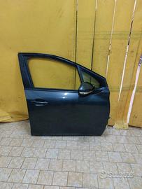 Portiera anteriore dx peugeot 208 2017 ricambi