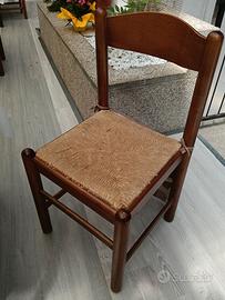 Sedie vintage in legno