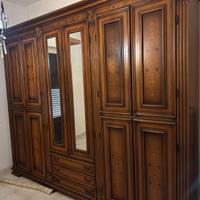 Armadio in legno usato