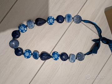 Collane con pietre colorate