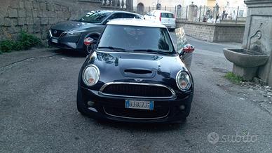 Mini Cooper 1.6 D