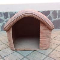 Cuccia in plastica per cani.