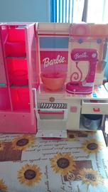 cucina di Barbie 