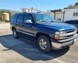 CHEVROLET Tahoe - 2001